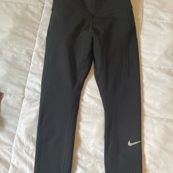 Black Nike Leggings - Picture 2 of 2
